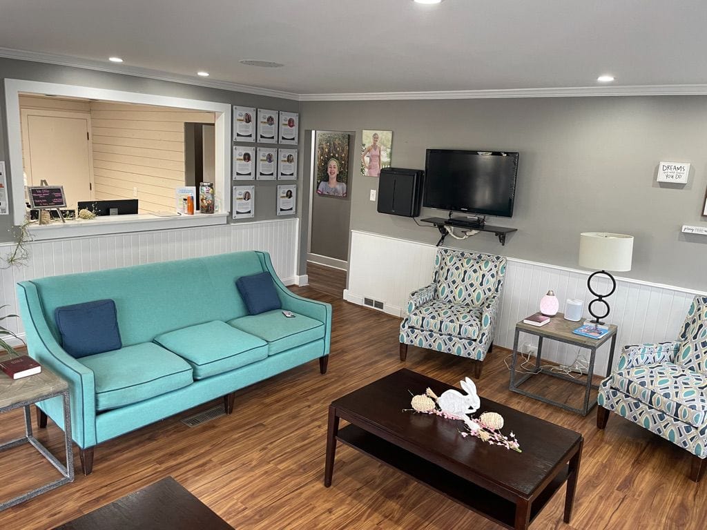 2C0AED23-5239-4266-8F20-9E93E4AAFE97_1_105_c