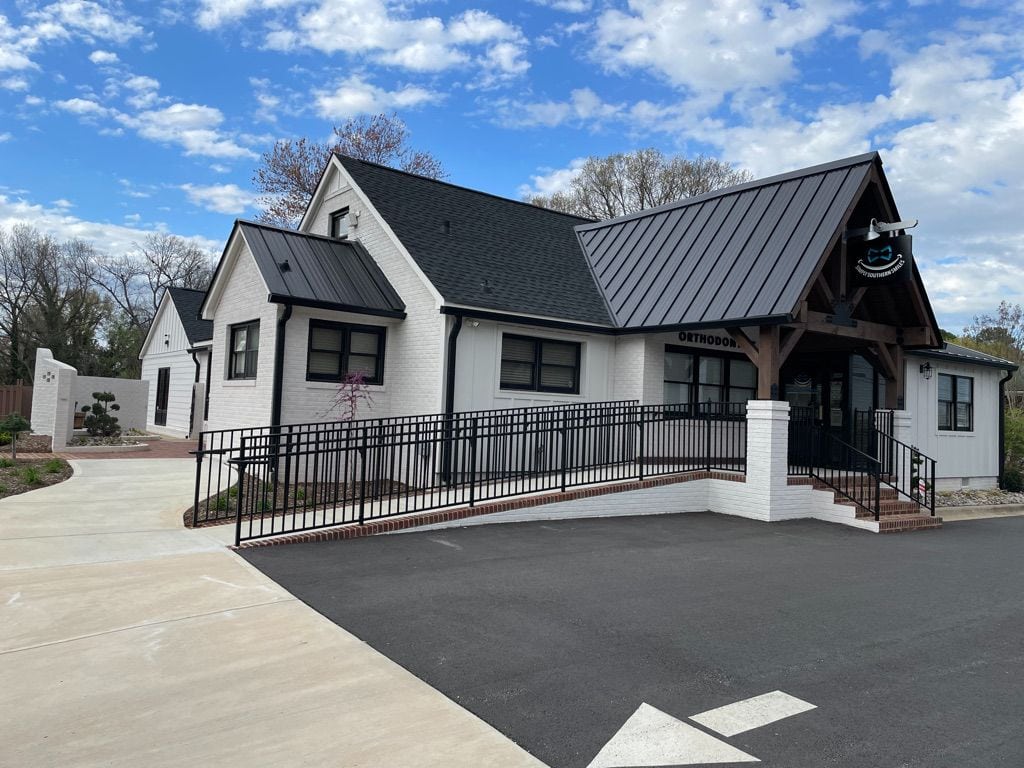 B299260E-5BA8-47CB-A8DE-8501F7BD3744_1_105_c